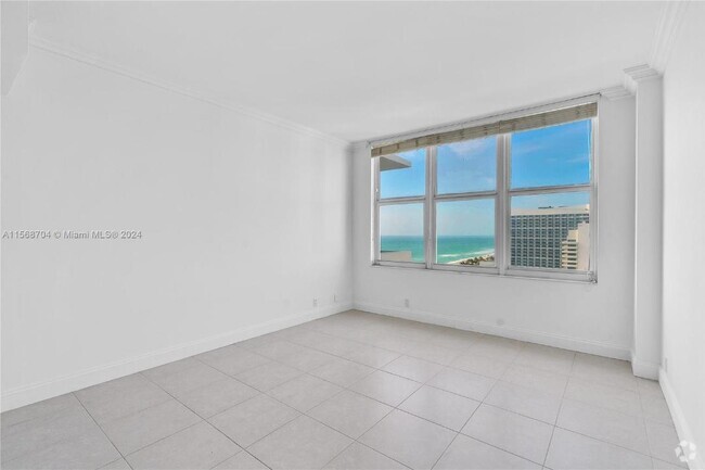 Building Photo - 4747 Collins Ave Unit 1511 Rental