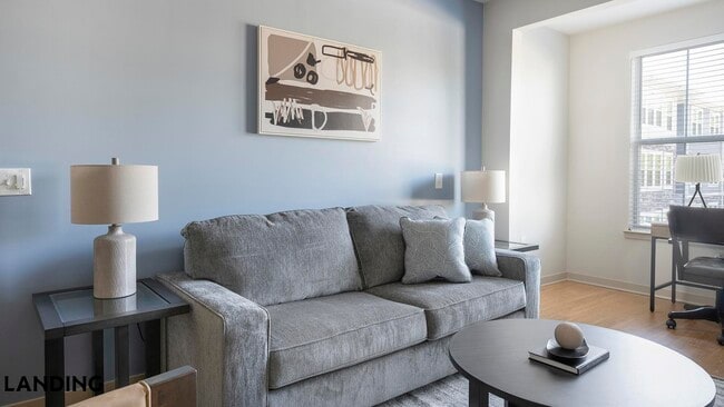 Photo - 3237 Memorial Blvd Unidad 2203