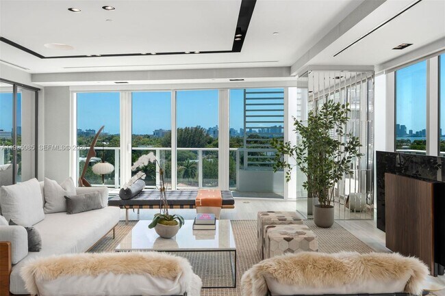 Photo - 4701 Meridian Ave Unidad 512