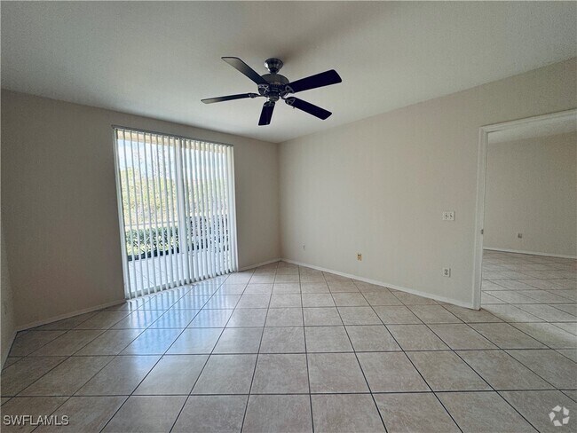 Building Photo - 14831 Park Lake Dr Unit 102 Rental