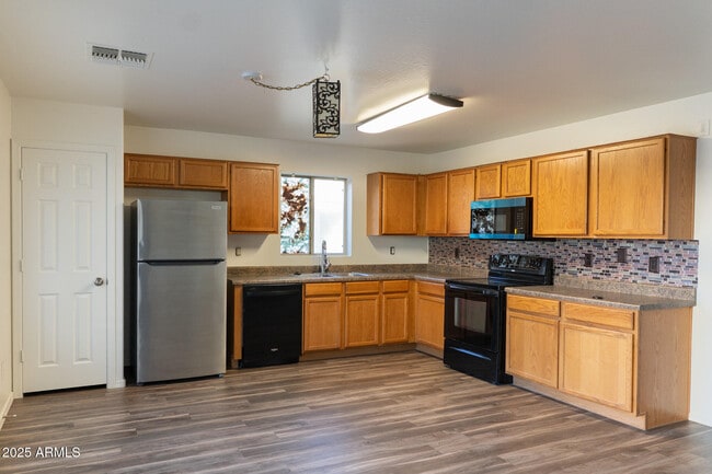 Photo - 2234 W Central Ave