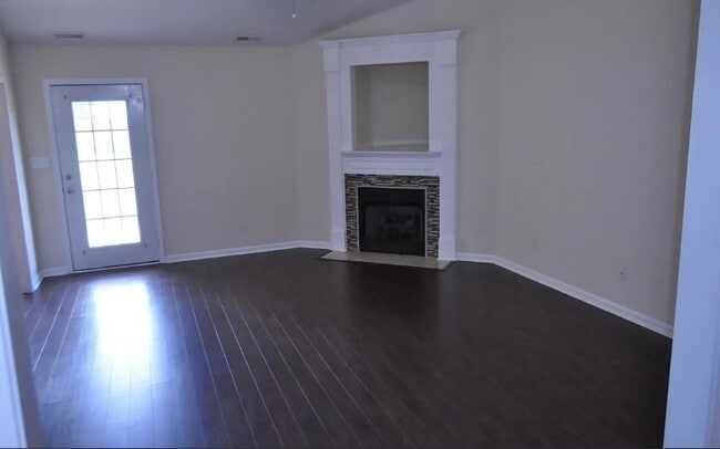 Photo - 118 Eastfield Dr