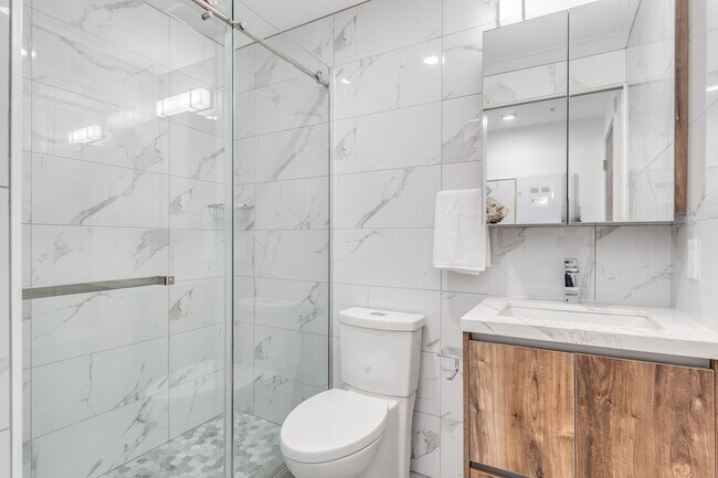 Photo - 1170 Barclay St Unit 401