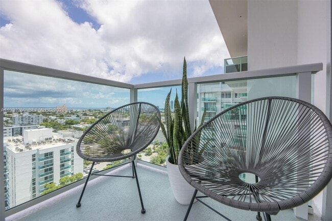 Photo - 1000 West Ave Unit 1510