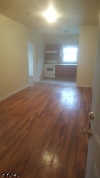 Photo - 210 Trumbull St