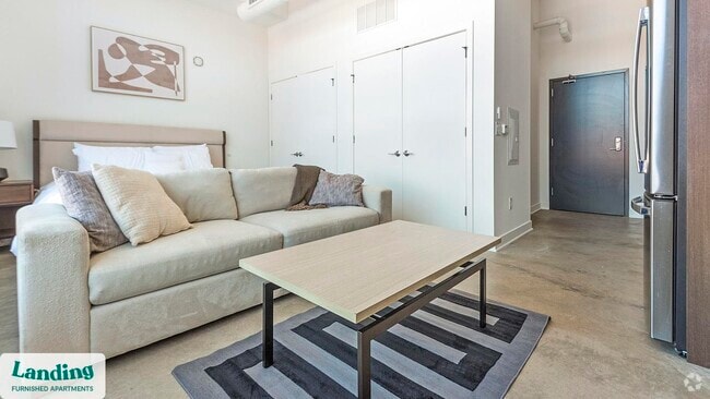 Building Photo - 300 S Broadway Rental