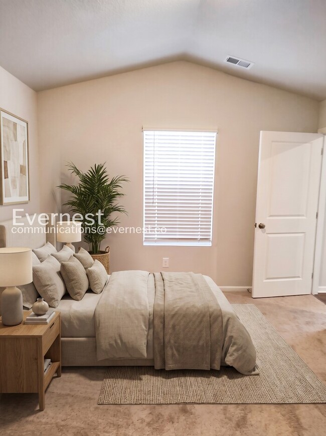Photo - 3 Bed/2 Bath Home with Garage / Pet-Friendly / Coming Soon!