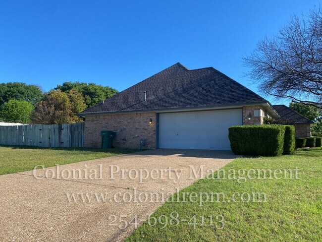 Photo - 1908 Wolverine Trail