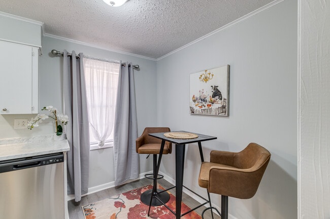 Photo - 129 Ridgedale Dr Unit 3