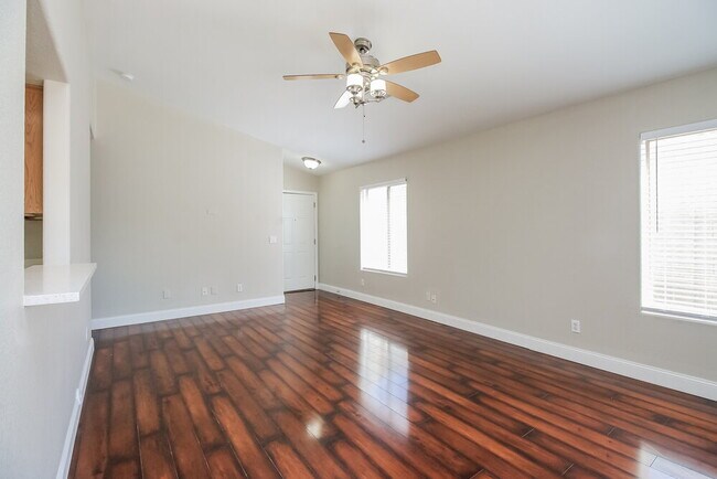 Photo - 1617 W Kesler Ln