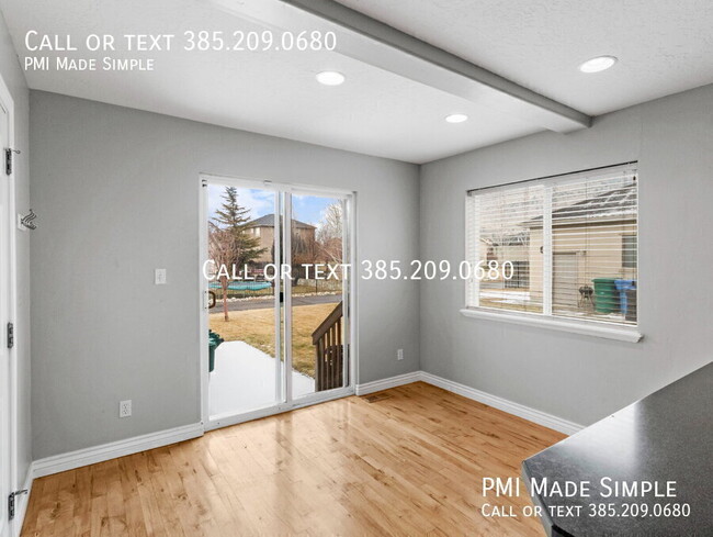 Photo - 4106 Hayes Cir House