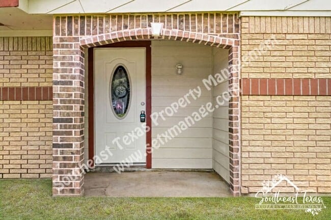 Photo - 250 Duhon St