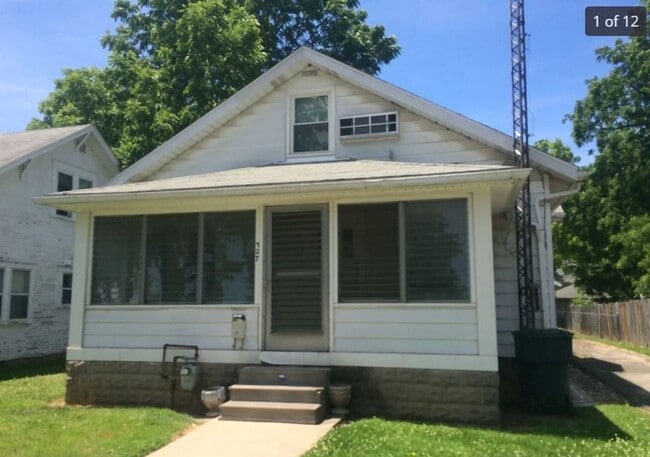 Building Photo - 327 S Talley Ave