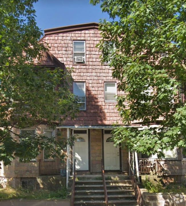 Duplex Rentals in Pequannock Township NJ Page 6