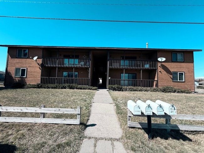 Building Photo - 1216 W Montana St