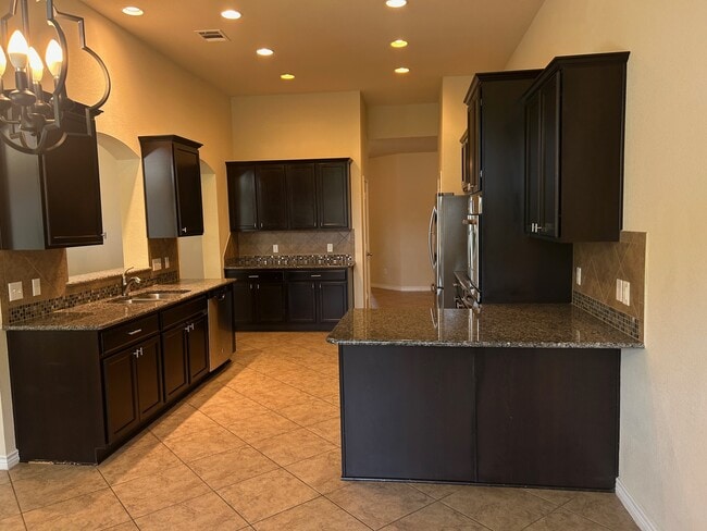 Photo - 2006 Deer Field Way