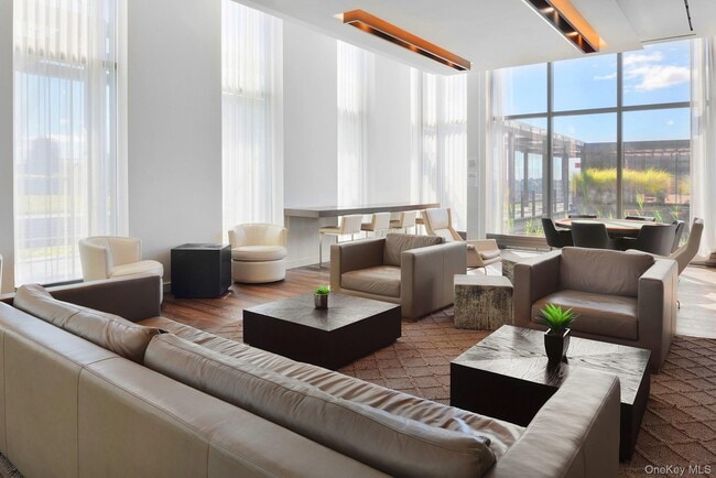 Photo - 40-28 College Point Blvd Unit 810