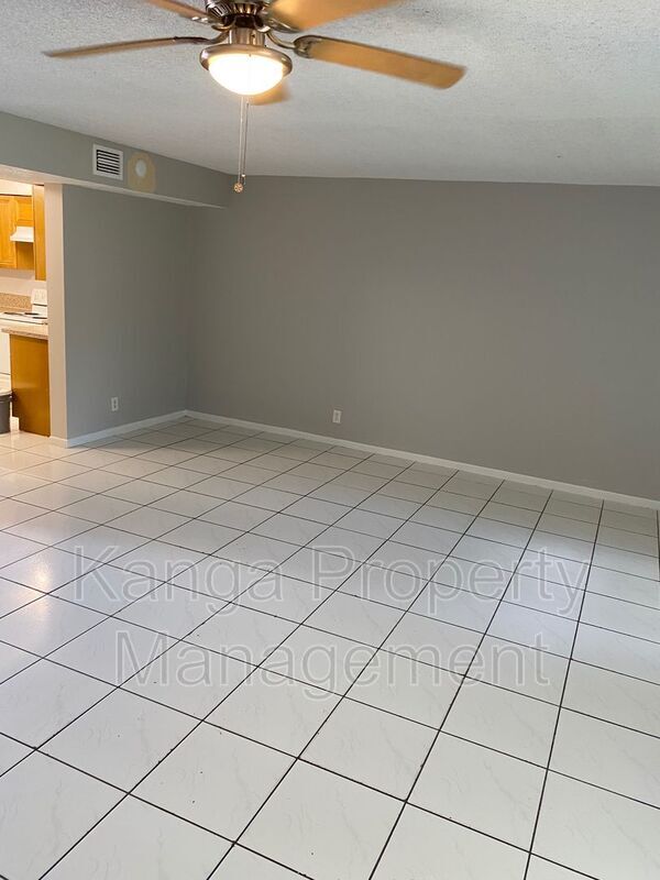 Photo - 11429 NW 35th St