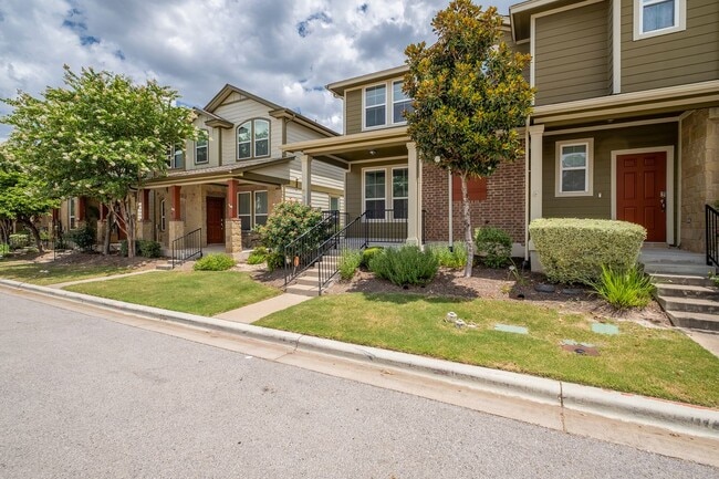 Photo - 730 Lost Pines Ln