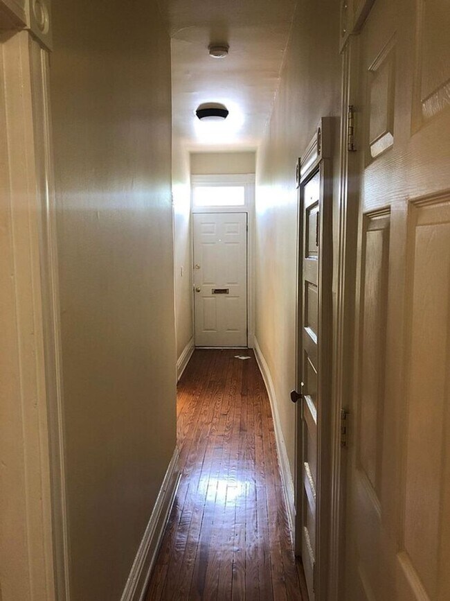 Photo - 1820 W Cary St