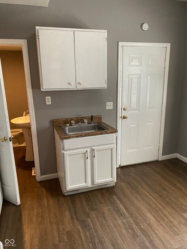 Photo - 1129 N Rural St Unit E