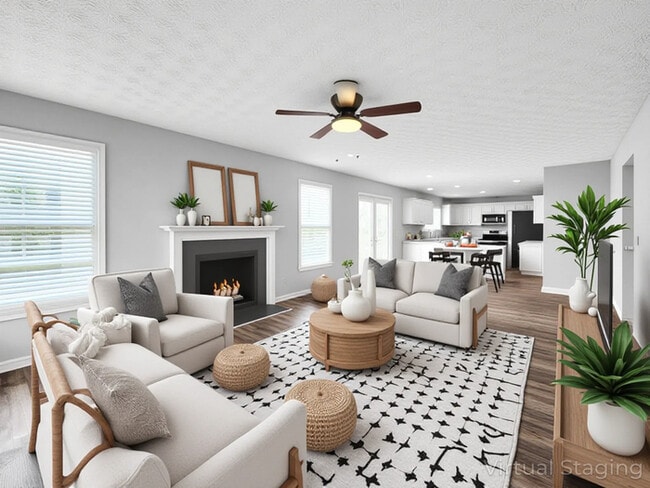 Photo - 4902 Fielding Way