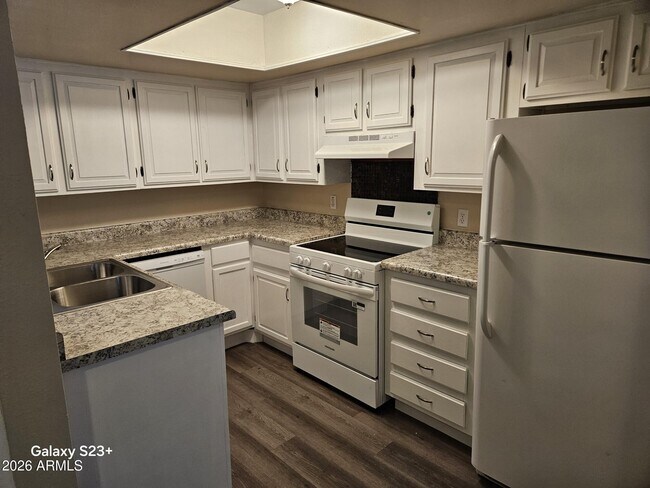 Photo - 461 W Holmes Ave Unidad 287