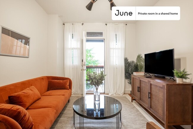 Photo - Room in Shared 5 bed/2 bath home Unidad D