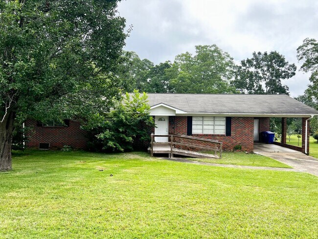 Photo - 107 Woodland Cir