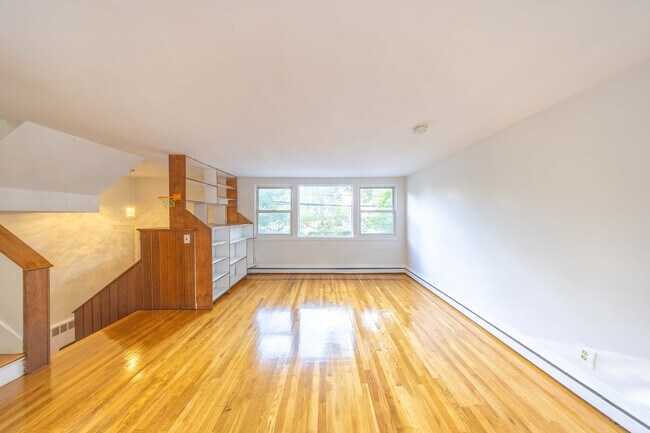 Photo - 119 Chestnut St Unit 119