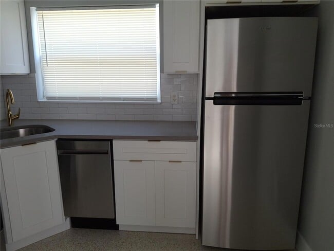 Photo - 11355 3rd St E Unidad 1