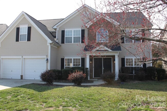 Photo - 9651 Laurie Ave NW