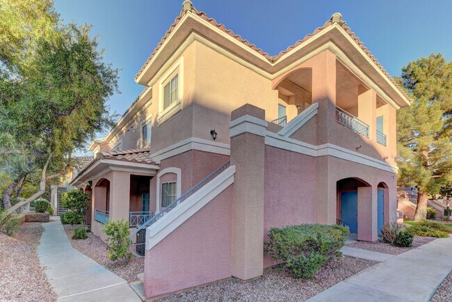 Photo - Corner Unit Condo in Gated Summerlin Commu...