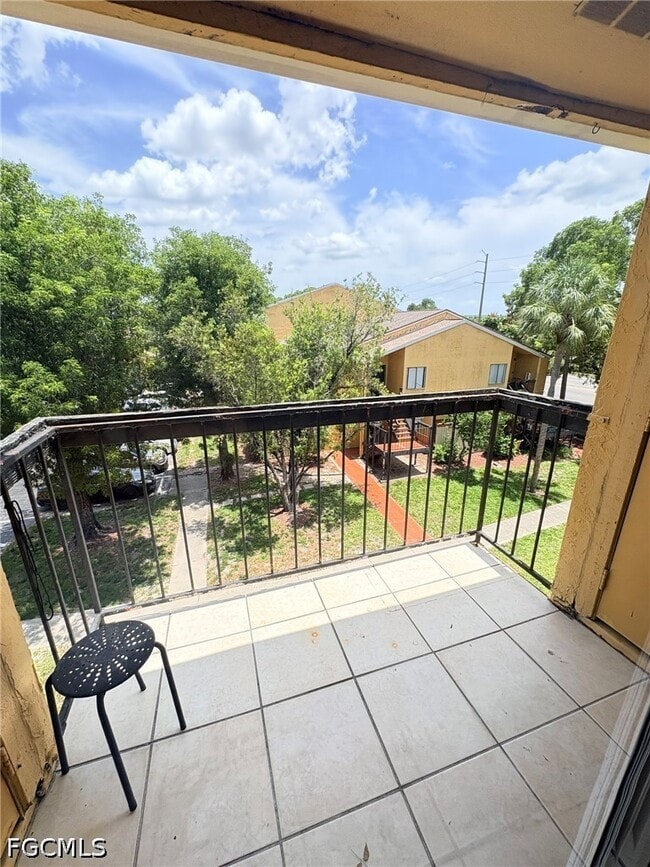 Photo - 2905 Winkler Ave Unit 719