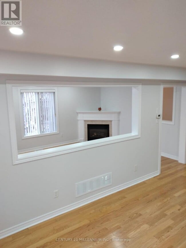 Photo - 23 Pefferlaw Cir