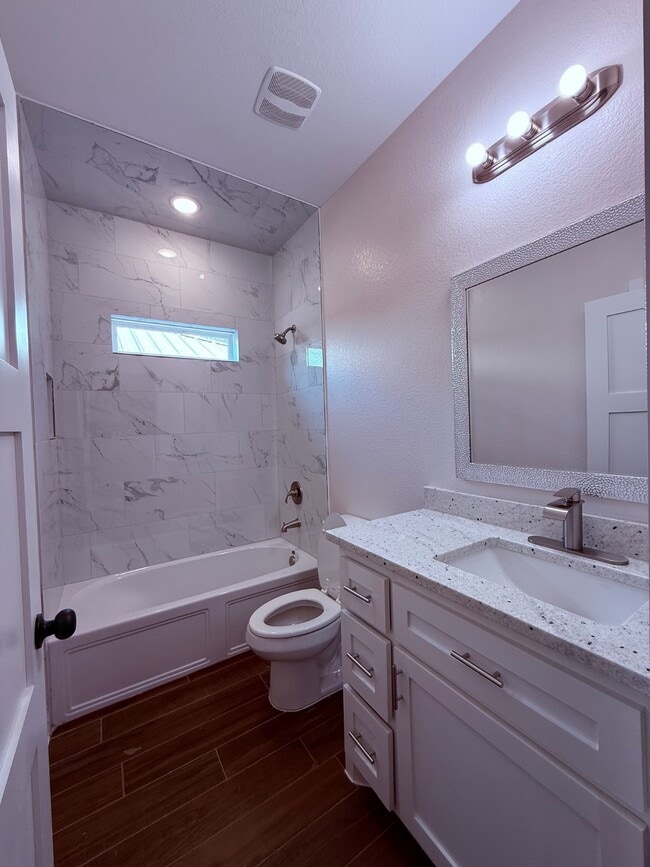 Photo - 14880 Coaltown Rd