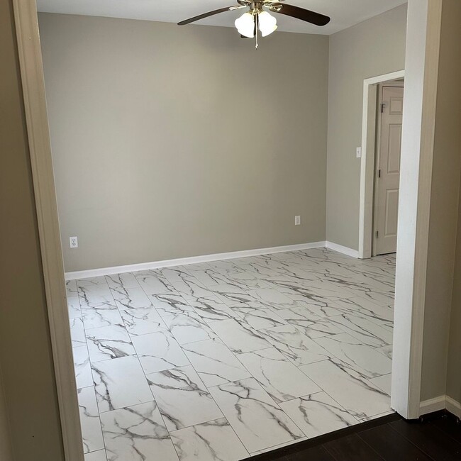 Photo - 509 Westminster Dr