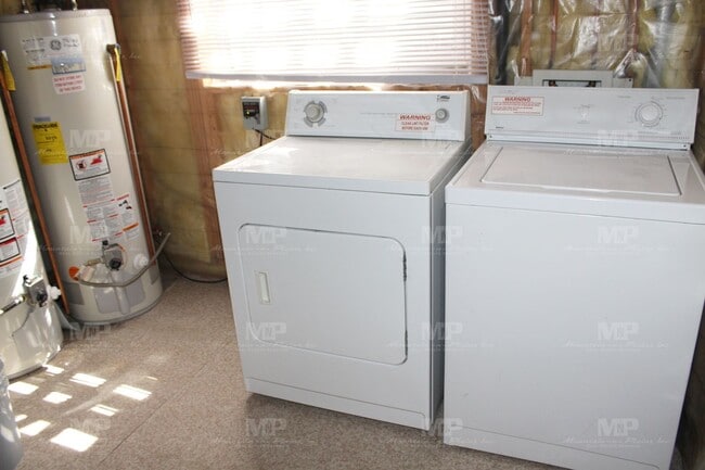 Photo - 526 S Whitcomb St