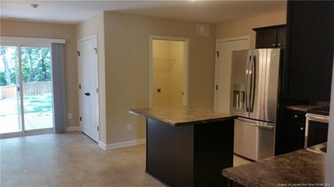 Photo - 100 Burr Oak Cir