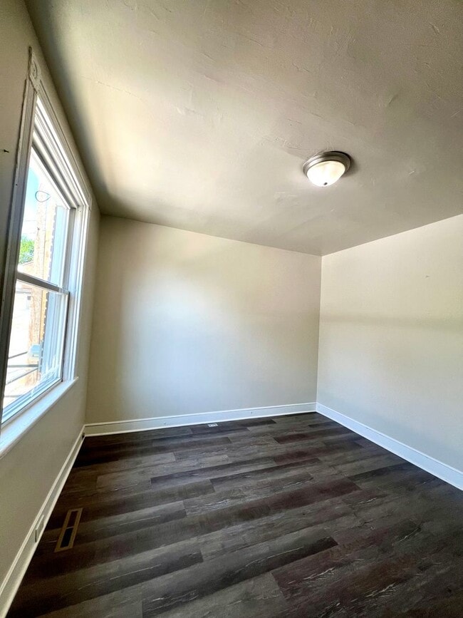 Photo - Charming 3BR Townhouse in Cabbage Hill