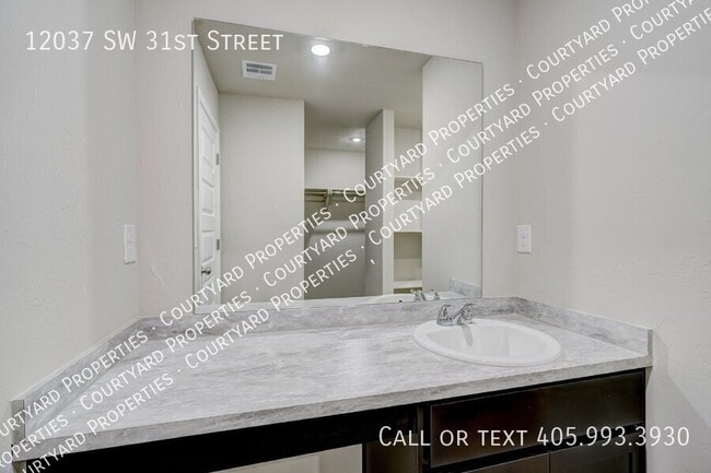 Photo - 12037 SW 31st St