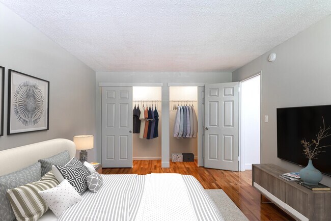 189 Salmon Brook Dr Unit 70-189C