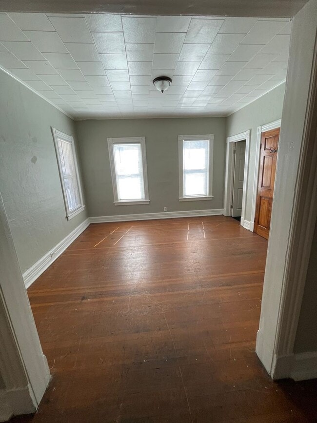 Photo - 11 Kline St Unit 11 KLINE ST. 2ND FLOOR