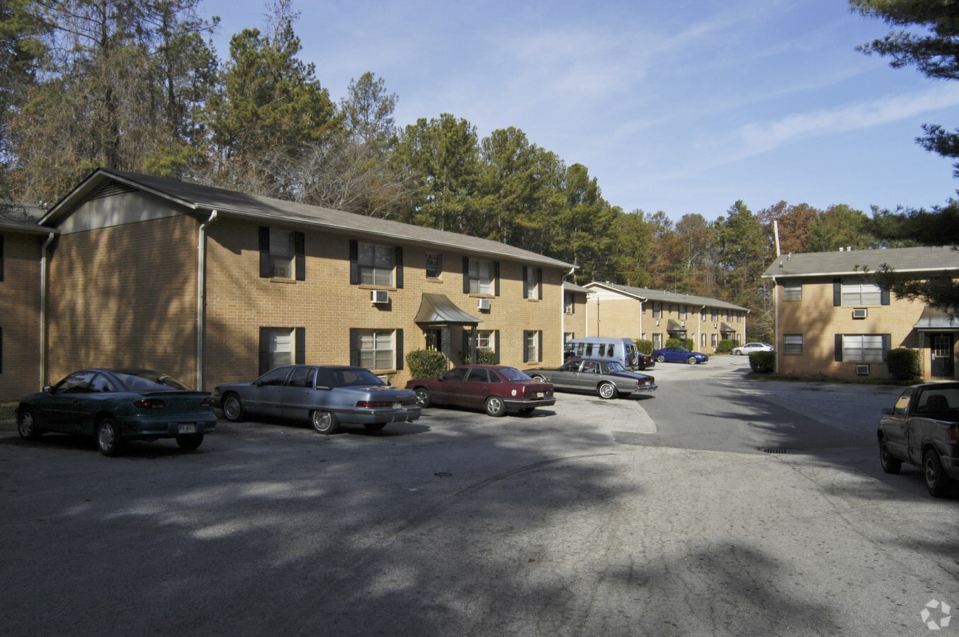 Parkhill - Parkhill Apartments