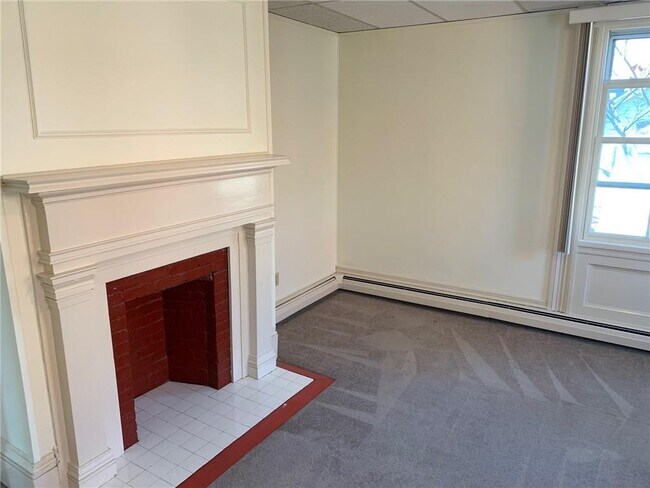 Photo - 113 Prospect Hill St Unit 2