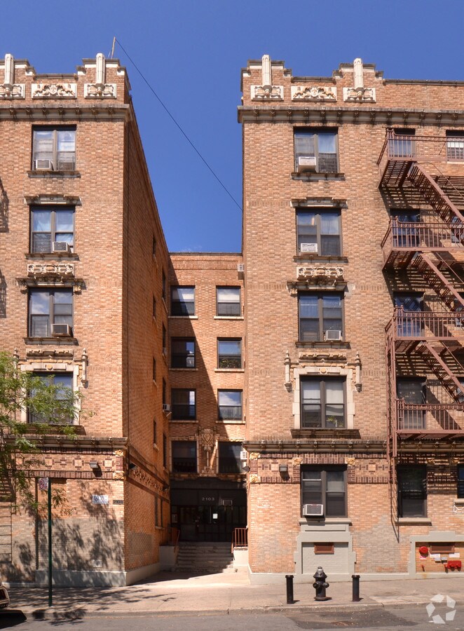 2103 Vyse Ave - 2103 Vyse Ave