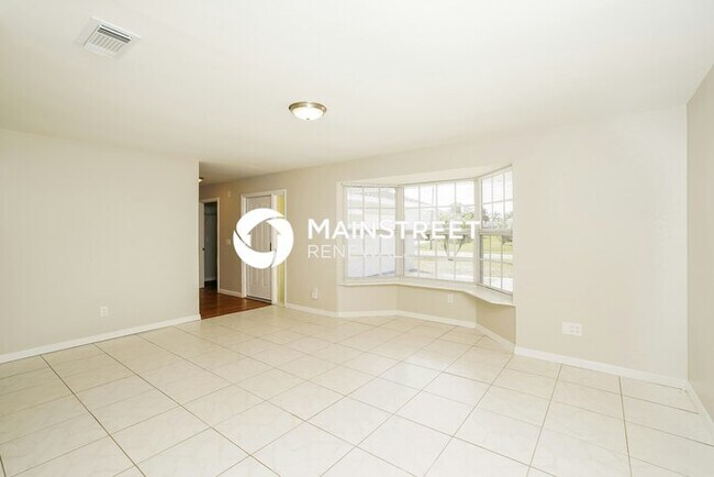 Photo - 1061 SW Sudder Ave