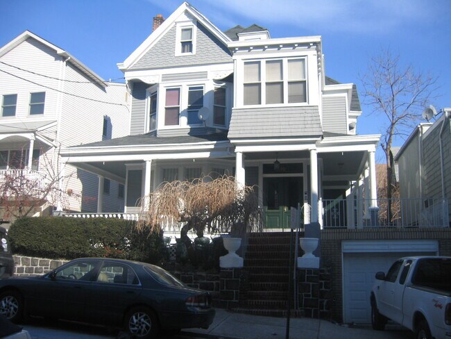 Photo - 16 46th St Unit 2