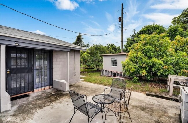 Photo - 3328 Coleman Pl