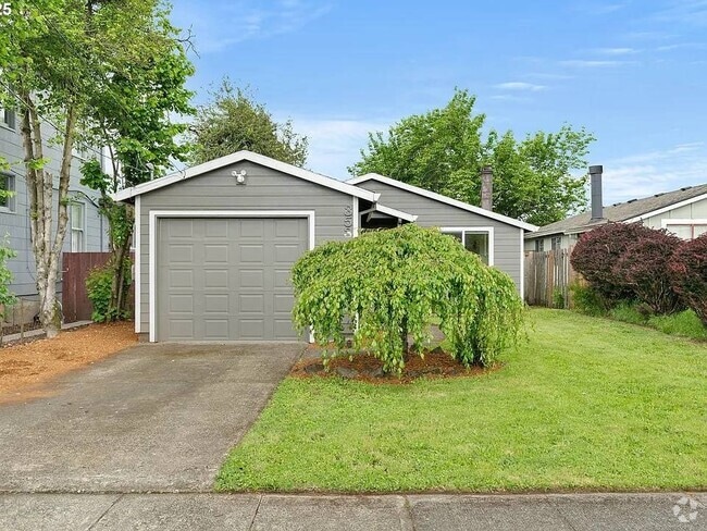 Building Photo - 3531 SE 63rd Ave Rental